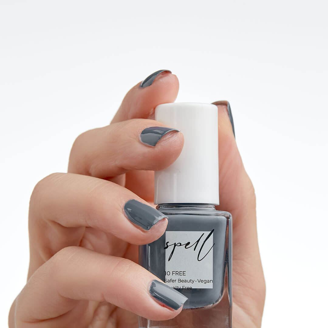 Nail polish Light Gray No. 70 Spell Cosmetics